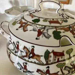 COPY - Staffordshire Crown , SoupTureen, Hunting Scene